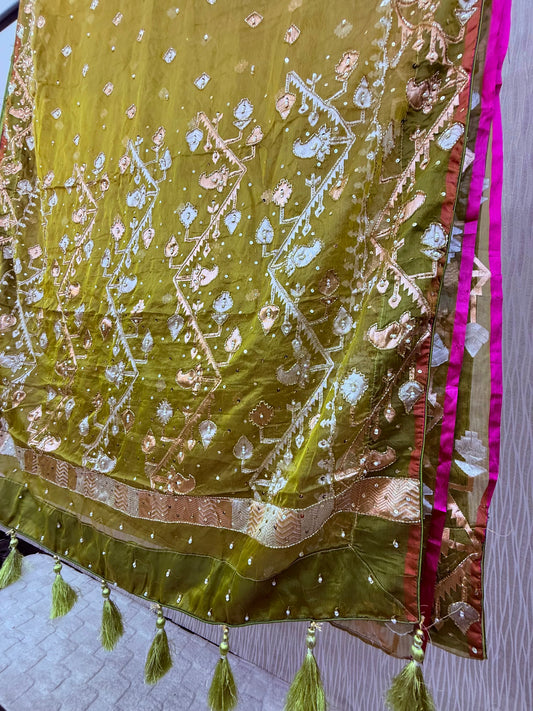 Mehendi Muse- Jamdani Saree