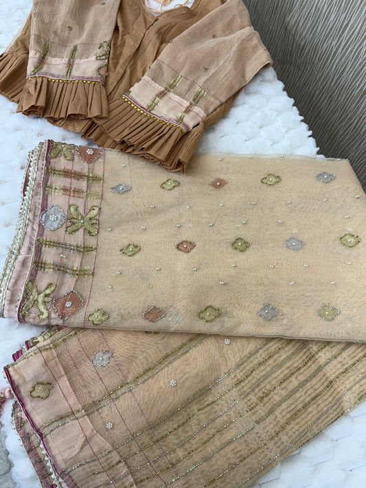 Sunehri Peach- Jamdani Saree